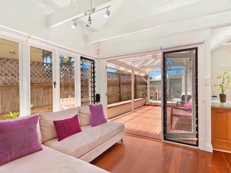 17 Darvall Street, Naremburn NSW 2065