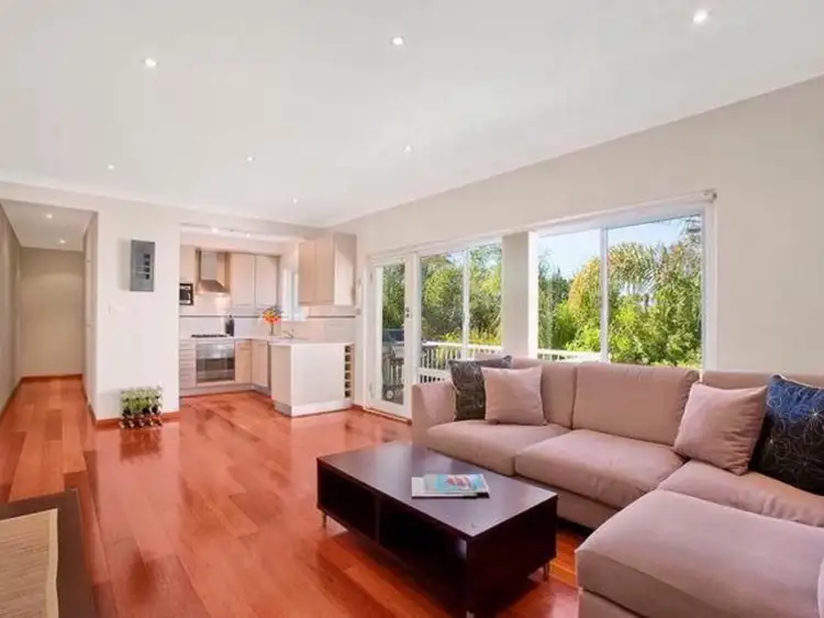 8/13 Station Street, Naremburn NSW 2065