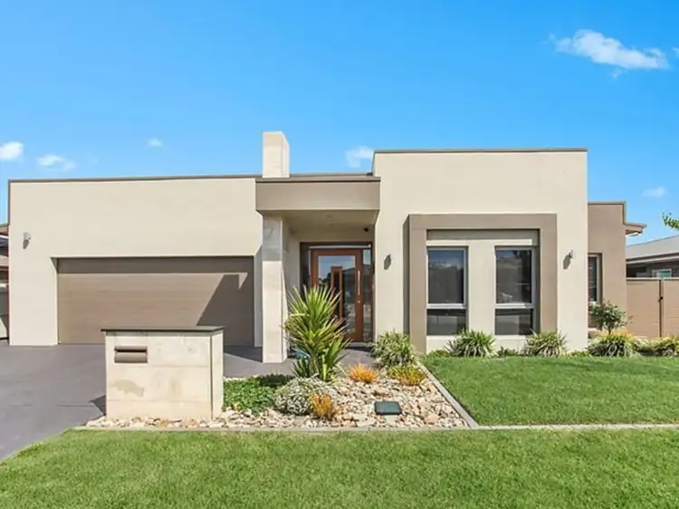 3 Les Edwards Street, Forde ACT 2914