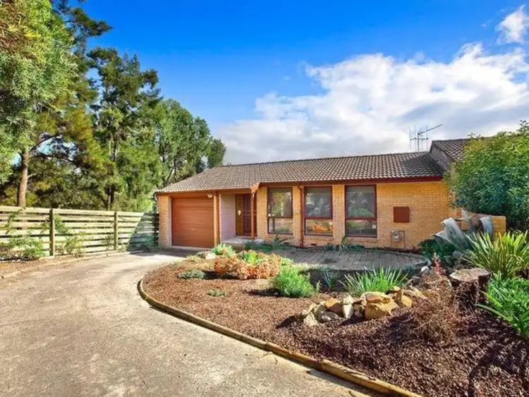 24 Moorehead Place, Latham ACT 2615
