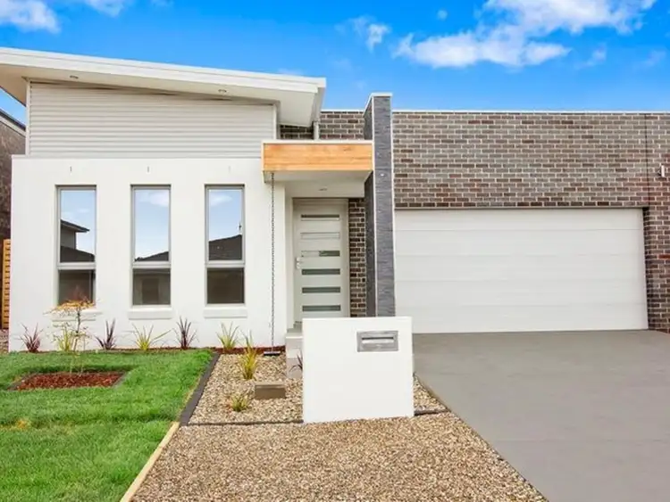 92 Hibberd Crescent, Forde ACT 2914