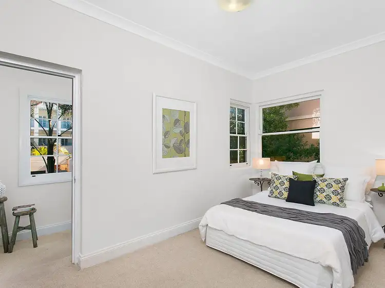 Third view of Homely apartment listing, 4/98 Coogee Bay Road, Coogee NSW 2034