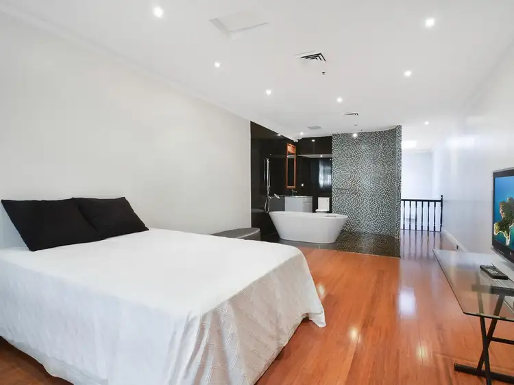 Sixth view of Homely apartment listing, 68 Erskine Street, Sydney NSW 2000
