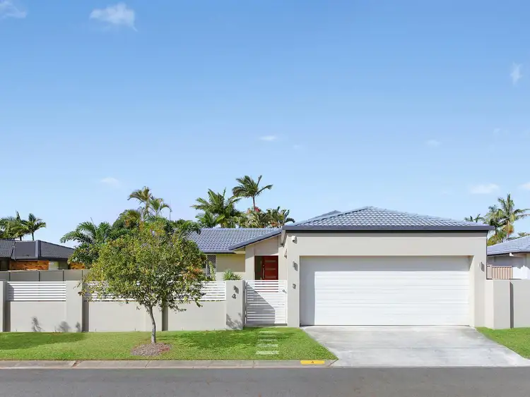 4 Shearwater Street, Burleigh Waters QLD 4220