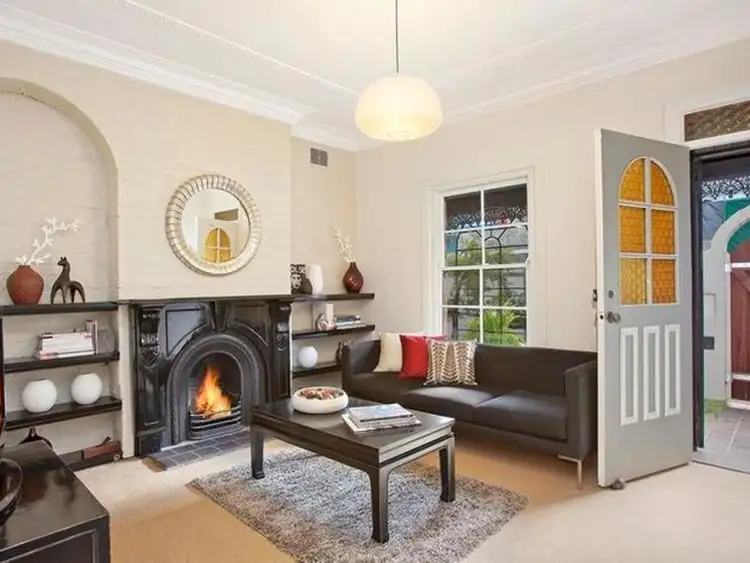 16 Charlotte Street, Rozelle NSW 2039