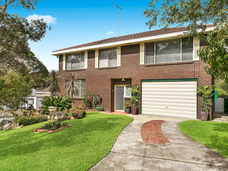 2 Rainbow Place, Kareela NSW 2232