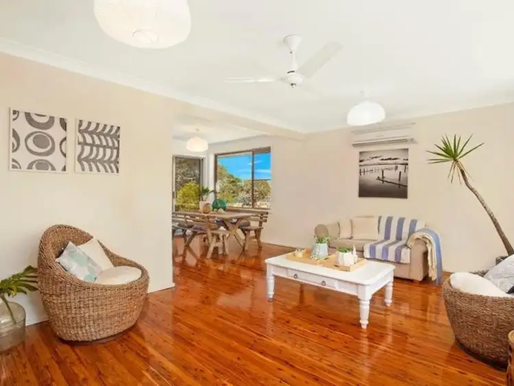 Second view of Homely house listing, 4 Gow Avenue, Lilli Pilli NSW 2229