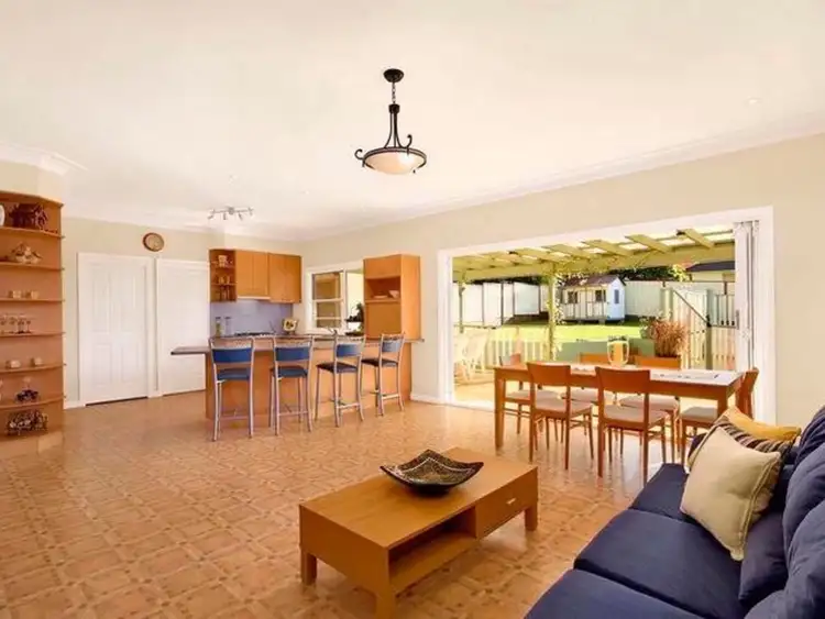 17 Seventh Avenue, Jannali NSW 2226