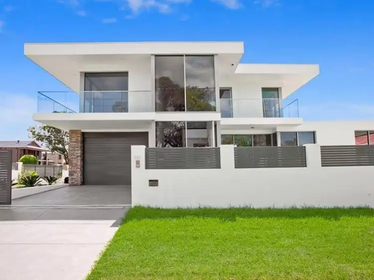 321 Box Road, Sylvania NSW 2224