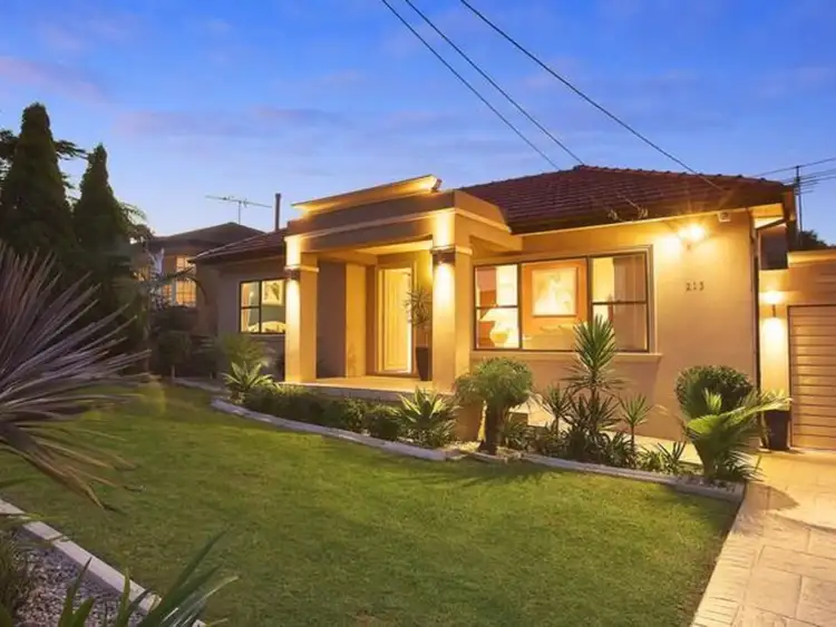 213 Box Road, Sylvania NSW 2224