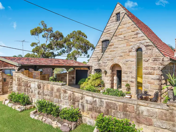 Main view of Homely house listing, 25 Kangaroo Point Road, Kangaroo Point NSW 2224