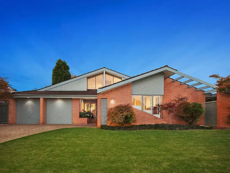 8 Candlebush Crescent, Castle Hill NSW 2154