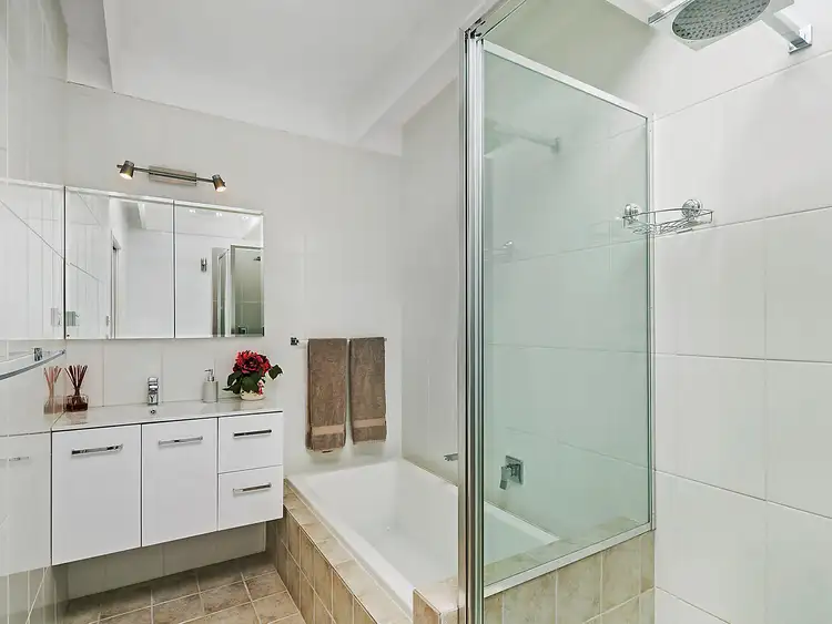 Fifth view of Homely house listing, 109 Kambalda Crescent, Fisher ACT 2611