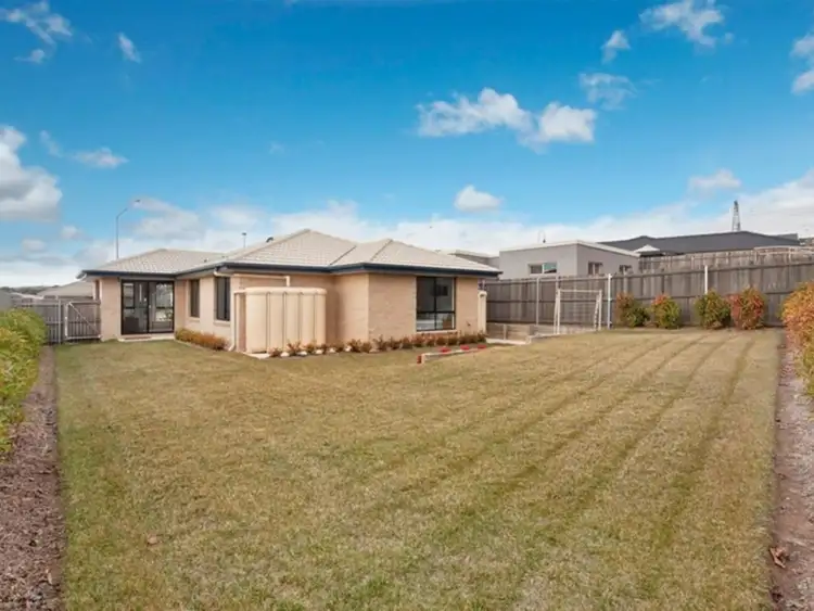 Sixth view of Homely house listing, 95 Macfarlane Burnet Avenue, Macgregor ACT 2615