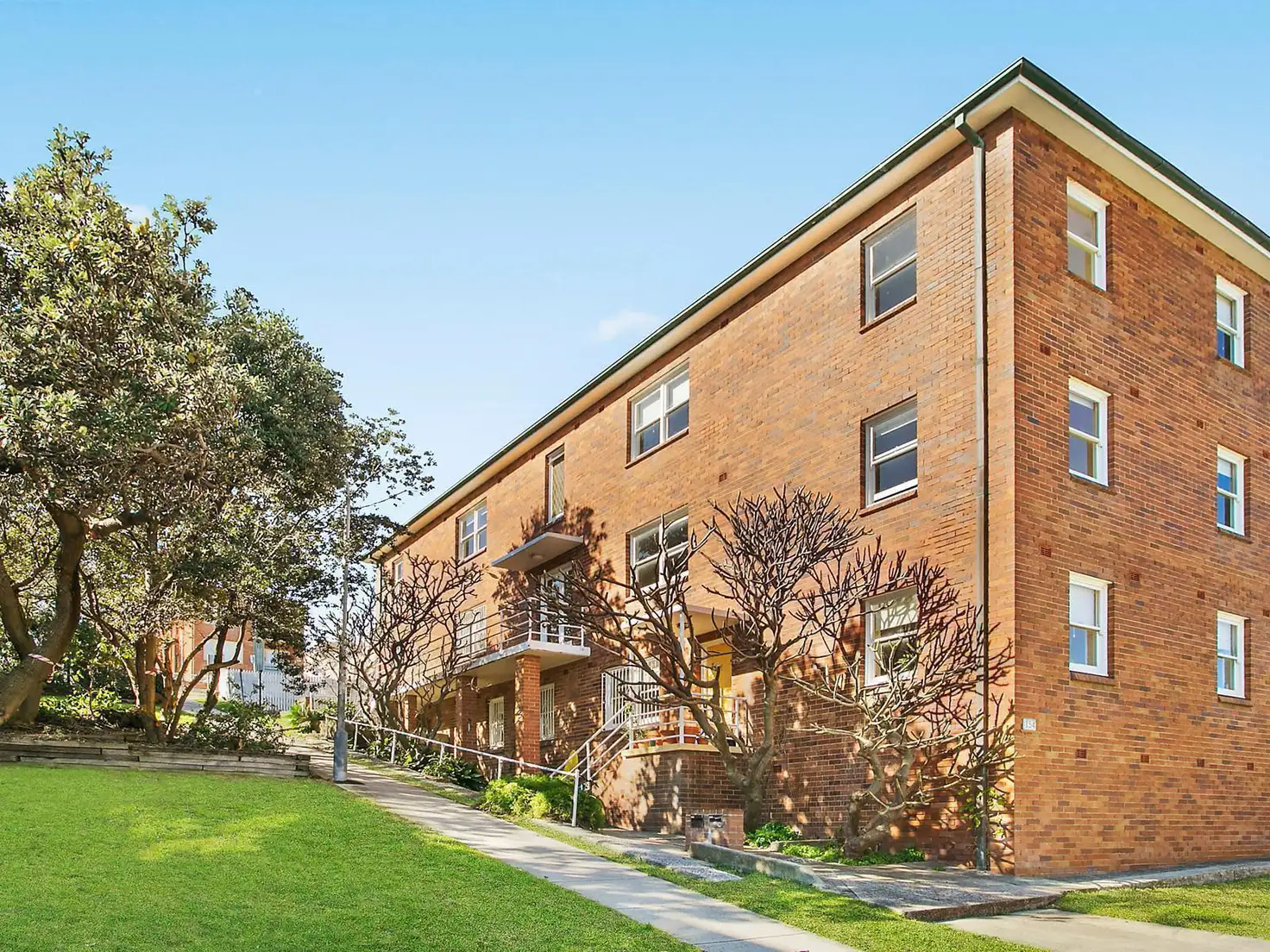 Main view of Homely block of units listing, 154 Ramsgate Avenue, North Bondi NSW 2026