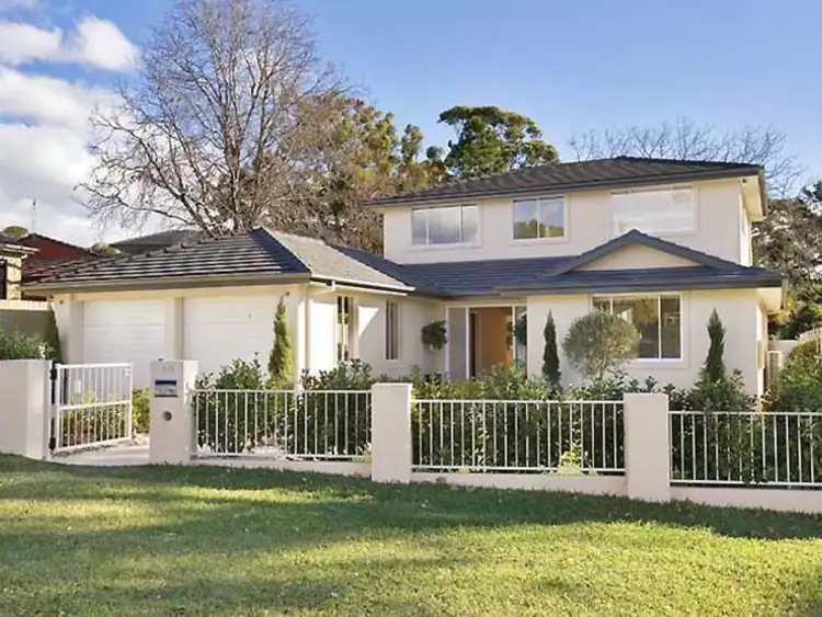 10 Edinburgh Road, Forestville NSW 2087