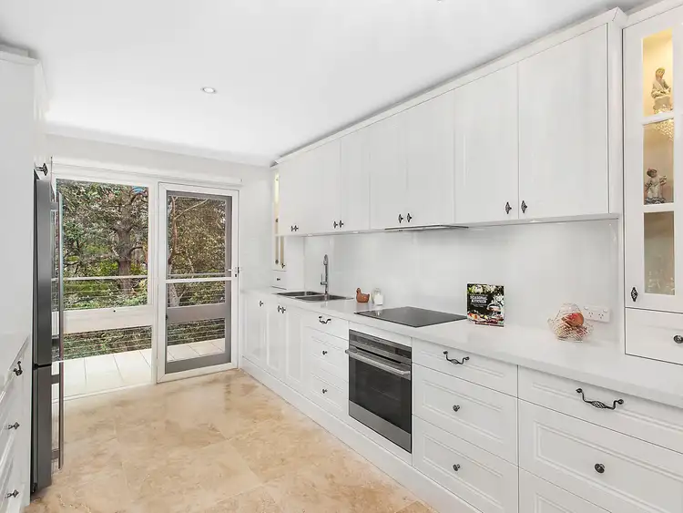 105 Kooringal Avenue, Thornleigh NSW 2120