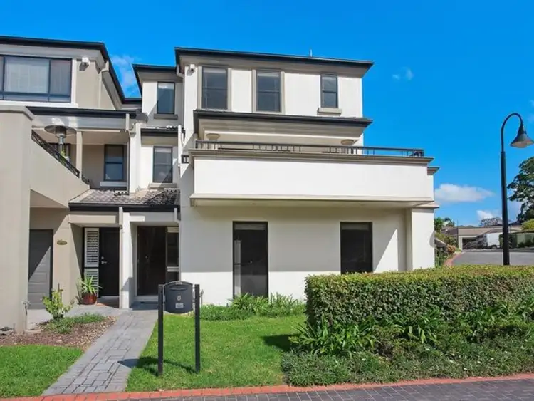 8 Cassinia Way, Thornleigh NSW 2120