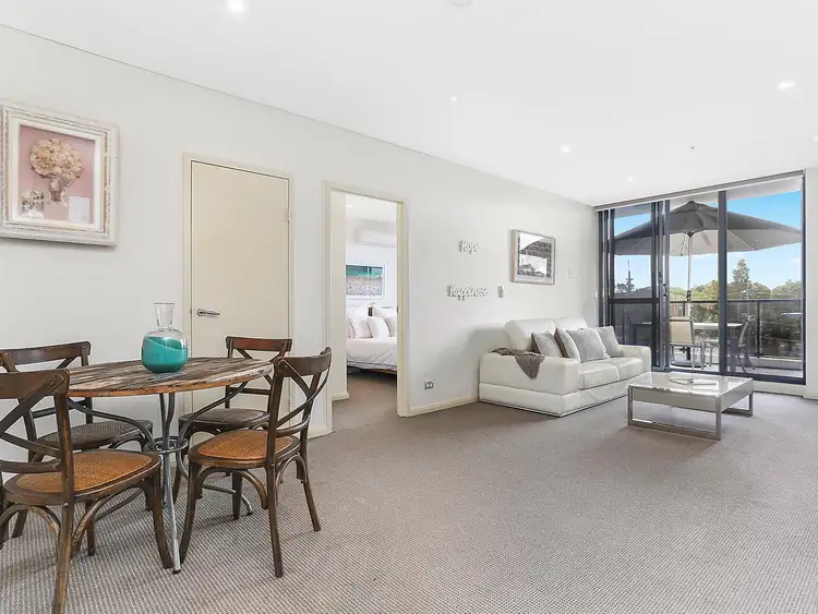 1005/90 George Street, Hornsby NSW 2077