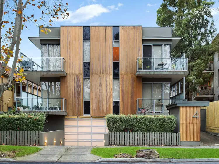 3/4 The Avenue, Windsor VIC 3181