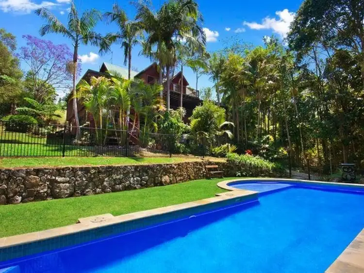 18 Palm Tree Crescent, Bangalow NSW 2479