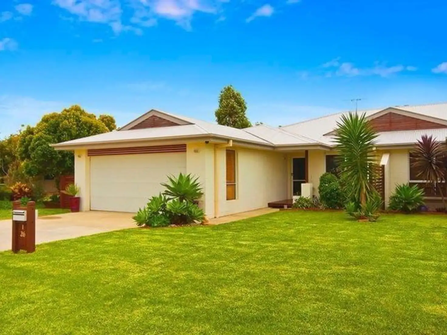 Main view of Homely villa listing, 1/26 The Ridgeway, Cumbalum NSW 2478