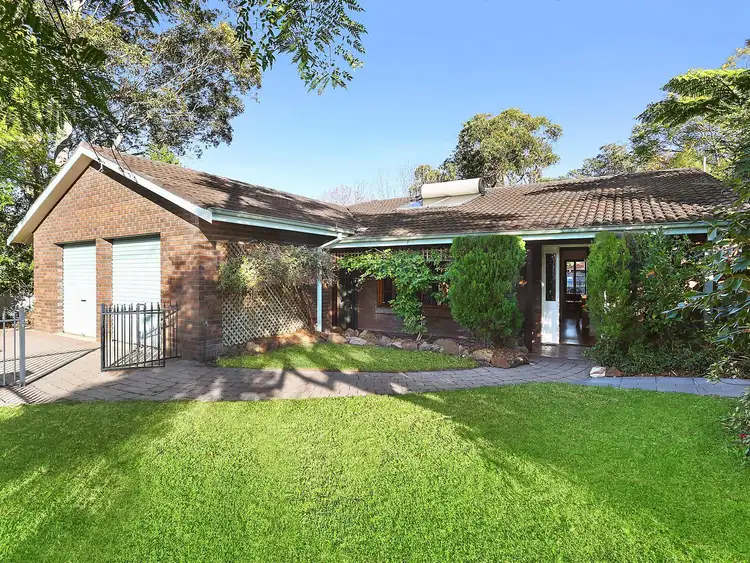2A Bushlands Avenue, Hornsby Heights NSW 2077