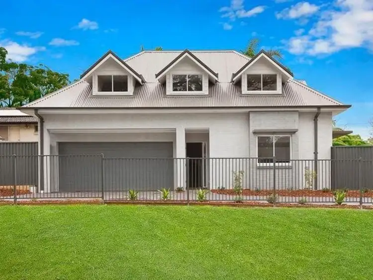 2 & 3/15 Ogilvy Street, Peakhurst NSW 2210