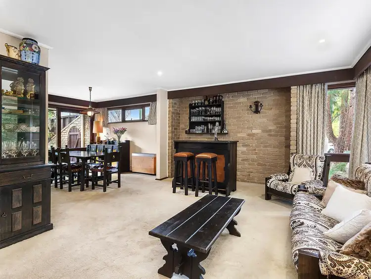 Second view of Homely house listing, 1 Redmond Court, Mount Waverley VIC 3149