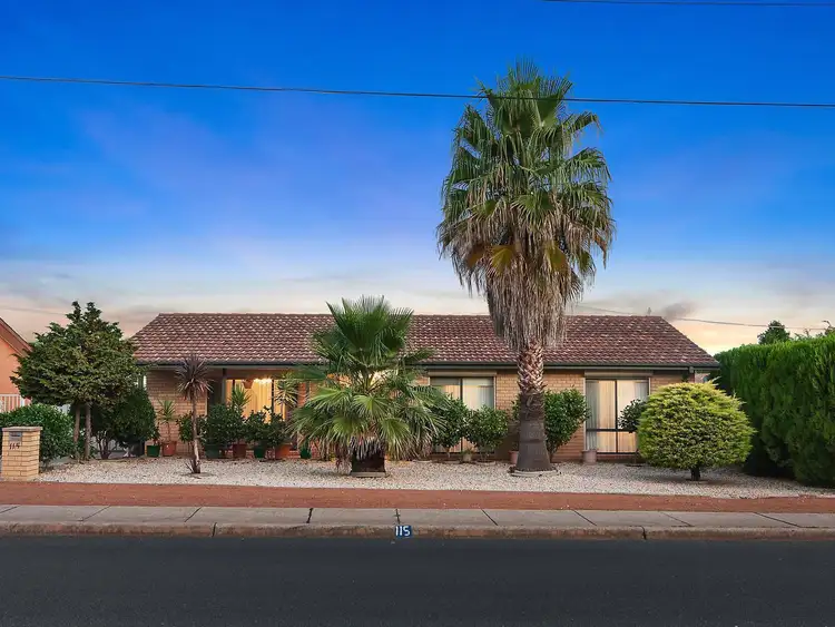 115 William Webb Drive, Mckellar ACT 2617