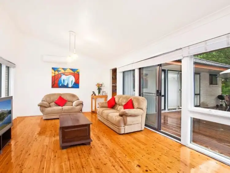 Second view of Homely house listing, 4 Lockinvar Place, Hornsby NSW 2077