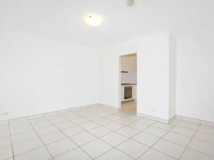Second view of Homely apartment listing, 6/5 Park Avenue, Waitara NSW 2077
