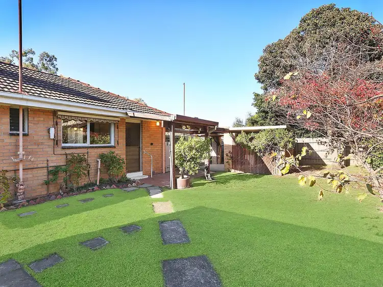 Sixth view of Homely house listing, 2 Gilbert Court, Mount Waverley VIC 3149