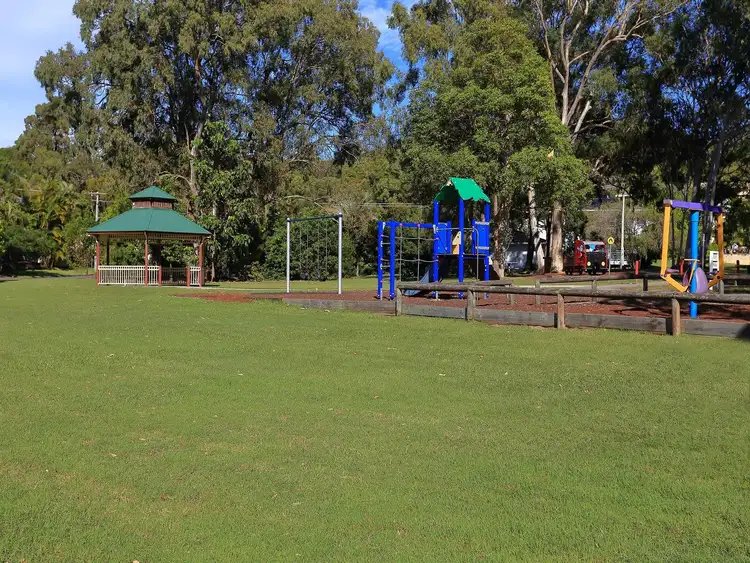 Sixth view of Homely villa listing, 5/2A Albatross Avenue, Aroona QLD 4551