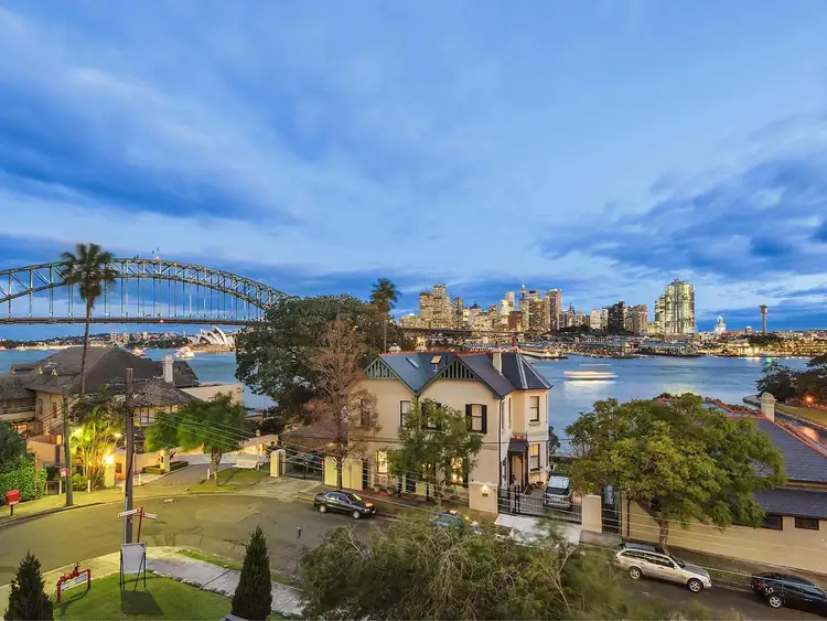22/2 East Crescent Street, Mcmahons Point NSW 2060