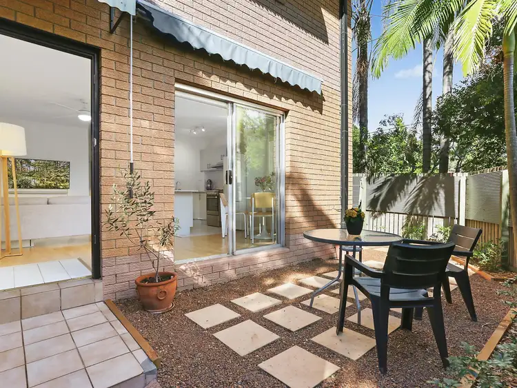 Main view of Homely apartment listing, 1/18 Querrin Street, Yeronga QLD 4104
