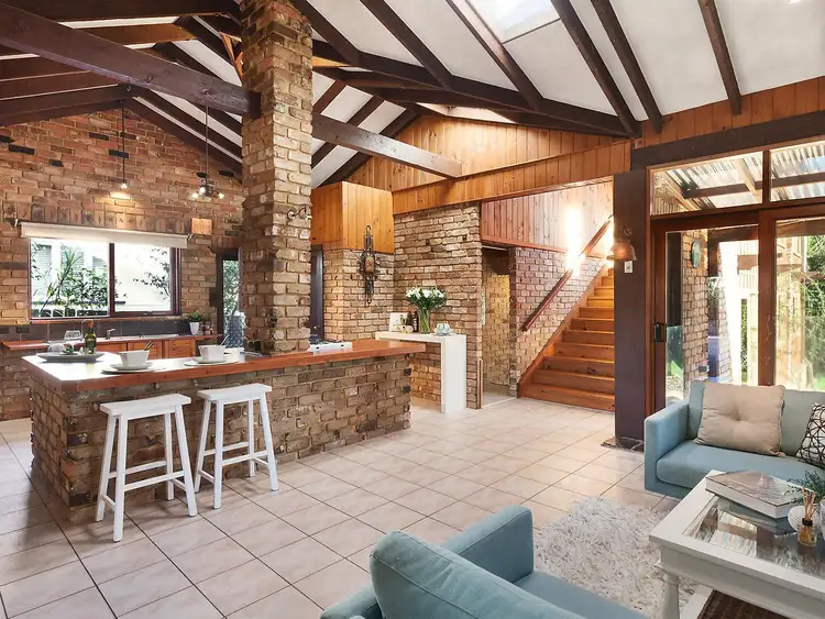 93 Lakeside Parade, The Entrance NSW 2261