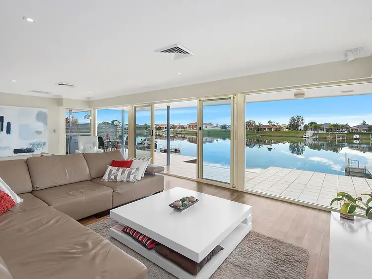 54 Newport Crescent, Port Macquarie NSW 2444