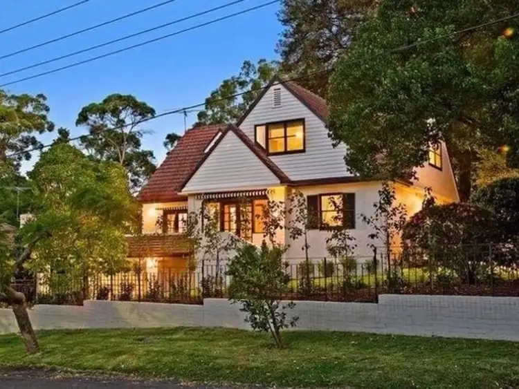 17 Burgoyne Street, Gordon NSW 2072