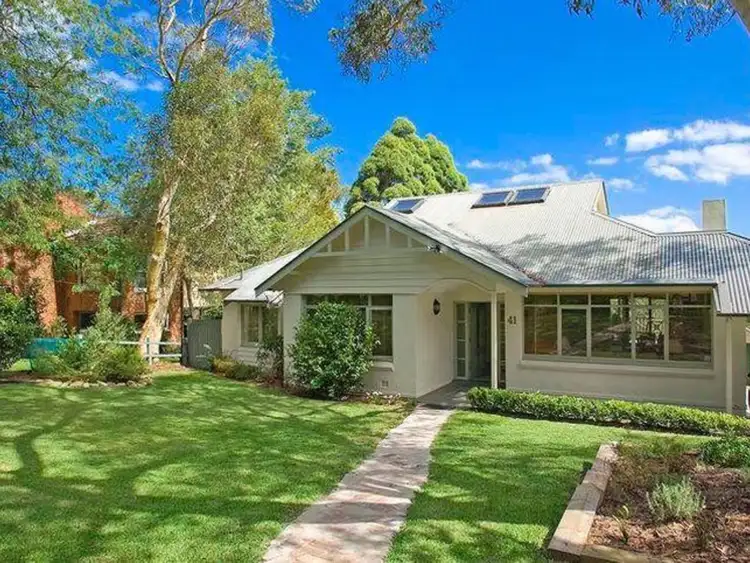 41 Waugoola Street, Gordon NSW 2072