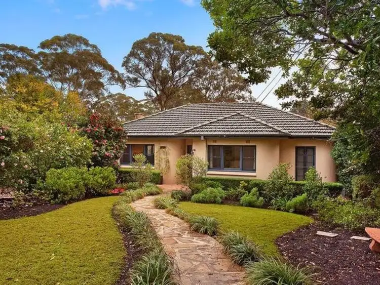 24 Browns Road, Gordon NSW 2072