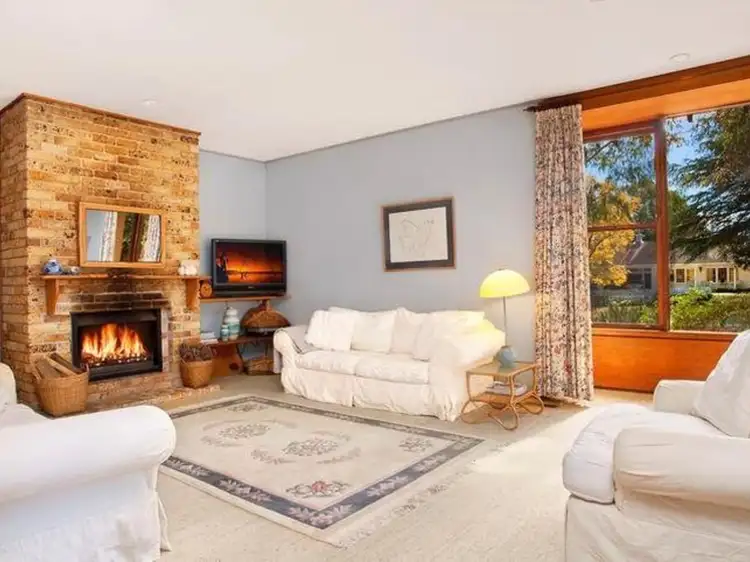 Second view of Homely house listing, 25 Woodlands Avenue, Pymble NSW 2073