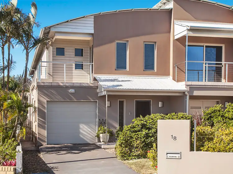 18 Grandview Street, Shelly Beach NSW 2261