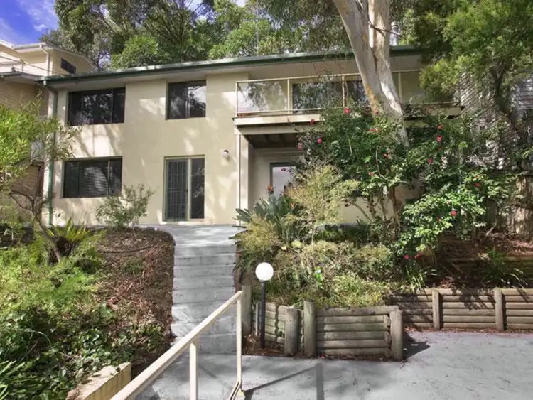 32 Hopetoun Street, Forresters Beach NSW 2260