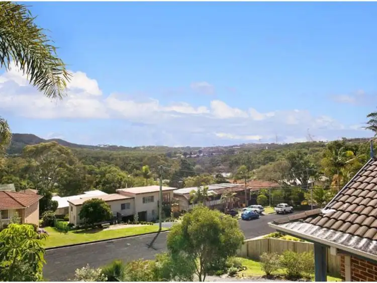 Third view of Homely house listing, 10 Hopetoun Street, Forresters Beach NSW 2260