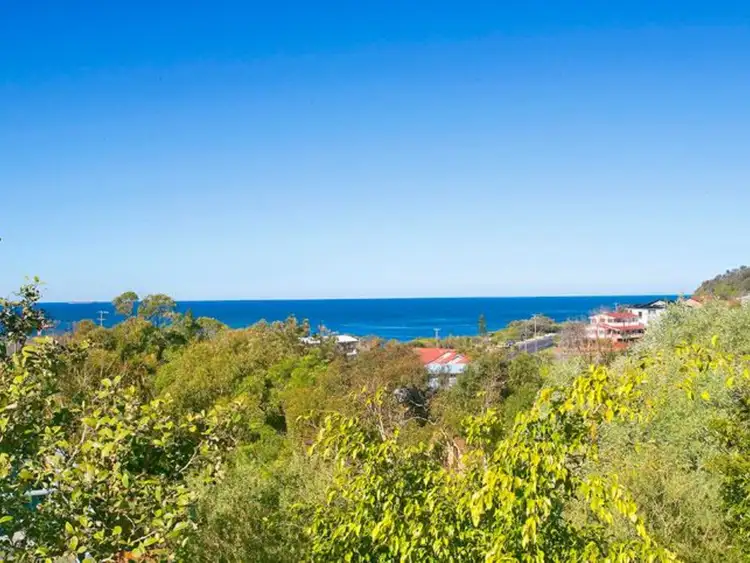 17 Boos Road, Forresters Beach NSW 2260