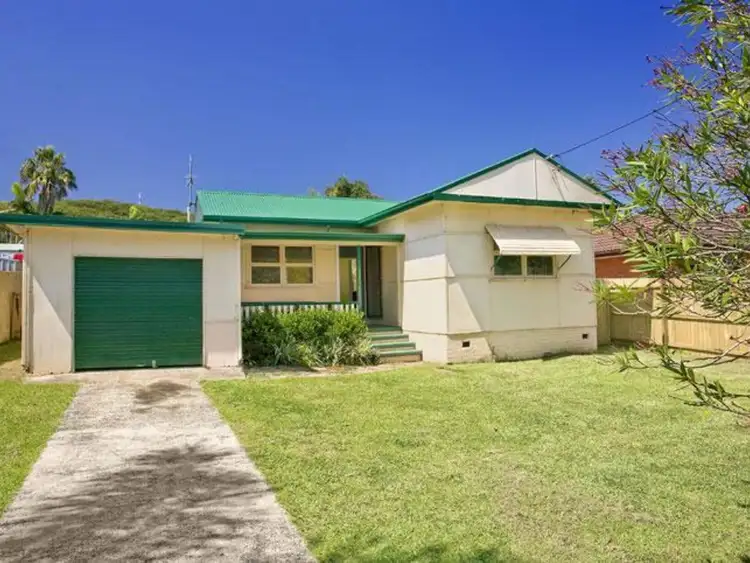 Main view of Homely house listing, 1018 The Entrance Road, Forresters Beach NSW 2260