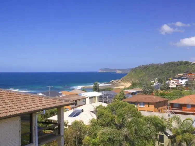 Fourth view of Homely house listing, 8 Henrys Road, Forresters Beach NSW 2260