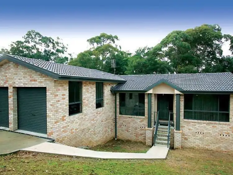 17 Thames Drive, Erina NSW 2250