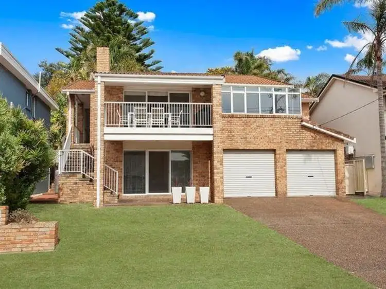Second view of Homely house listing, 9 Bluewave Crescent, Forresters Beach NSW 2260